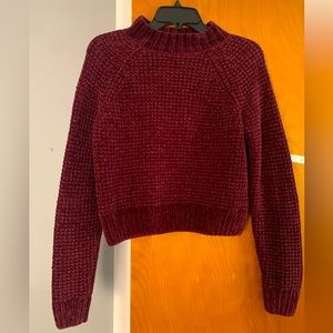 maroon sweater